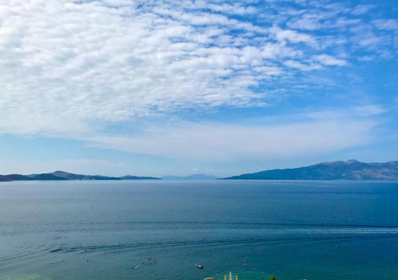 Amazing View Daire Saranda Dış mekan fotoğraf